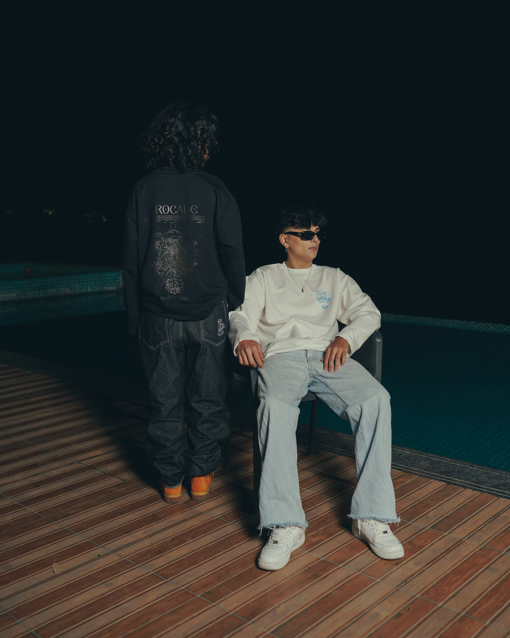 BROCADEISM BLACK SWEATSHIRT