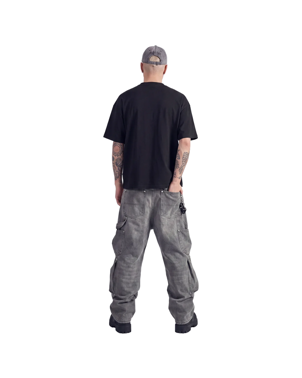 Black Essential ’26 Tee