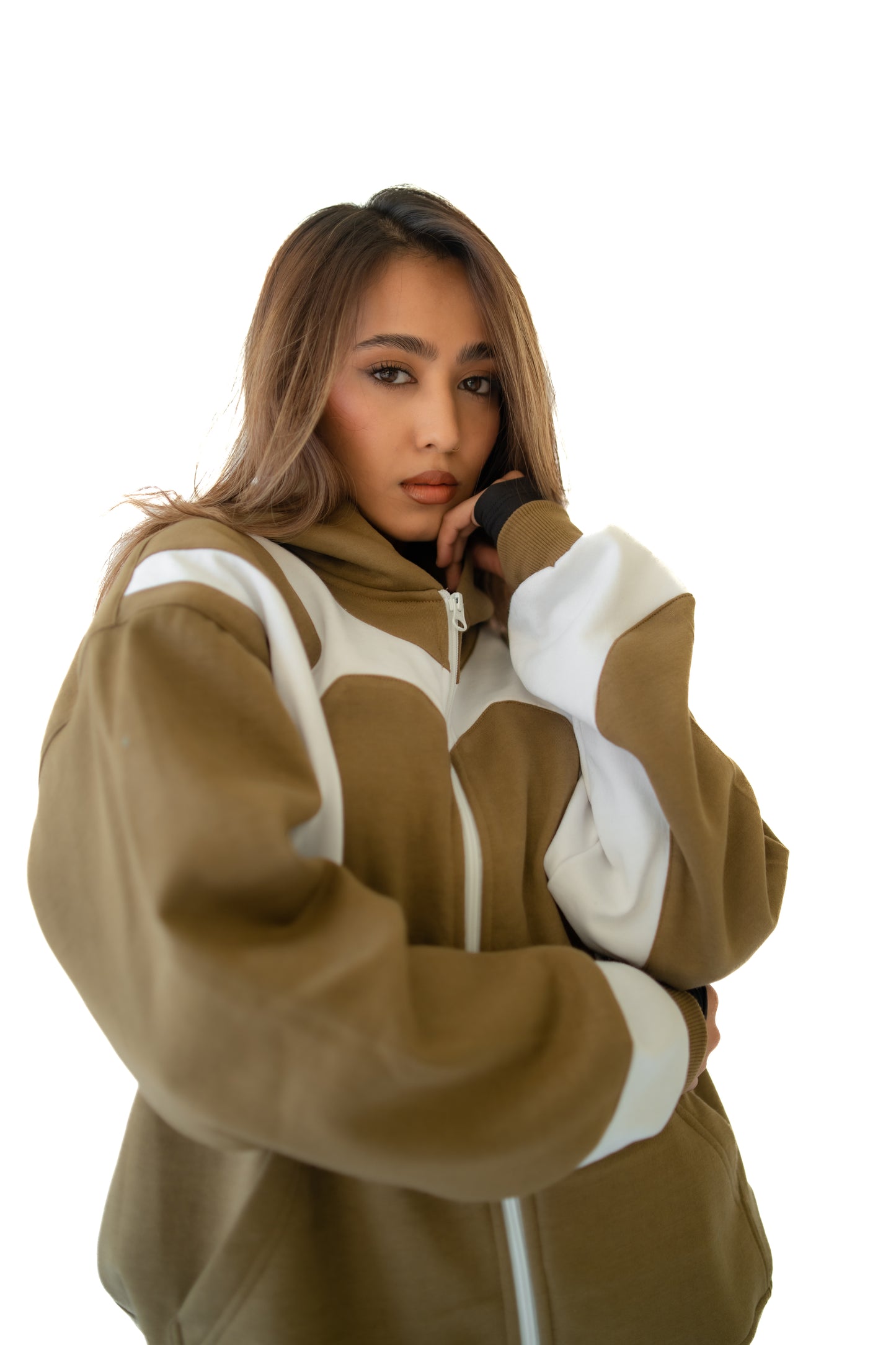 PATCH ZIPUP HOODIE BEIGE