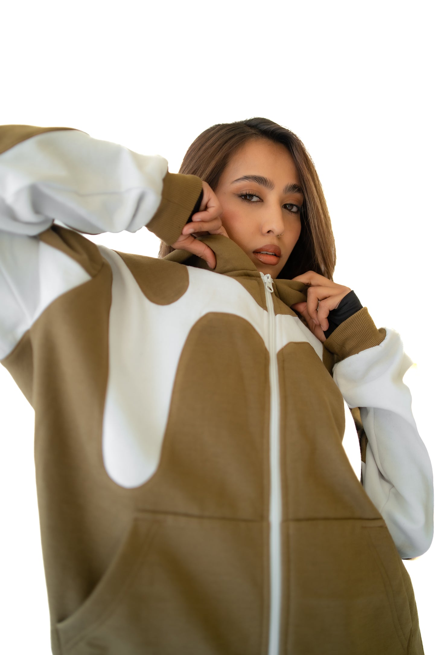 PATCH ZIPUP HOODIE BEIGE