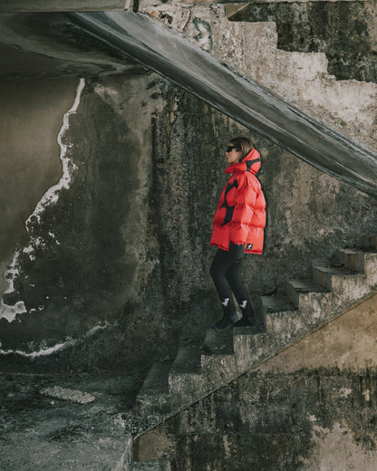 THUNDER CLO PUFFER -RED/BLACK