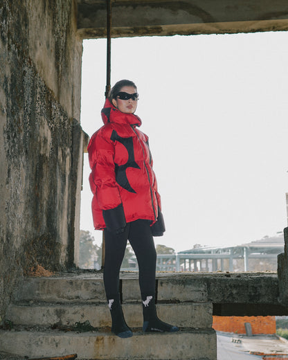 THUNDER CLO PUFFER -RED/BLACK