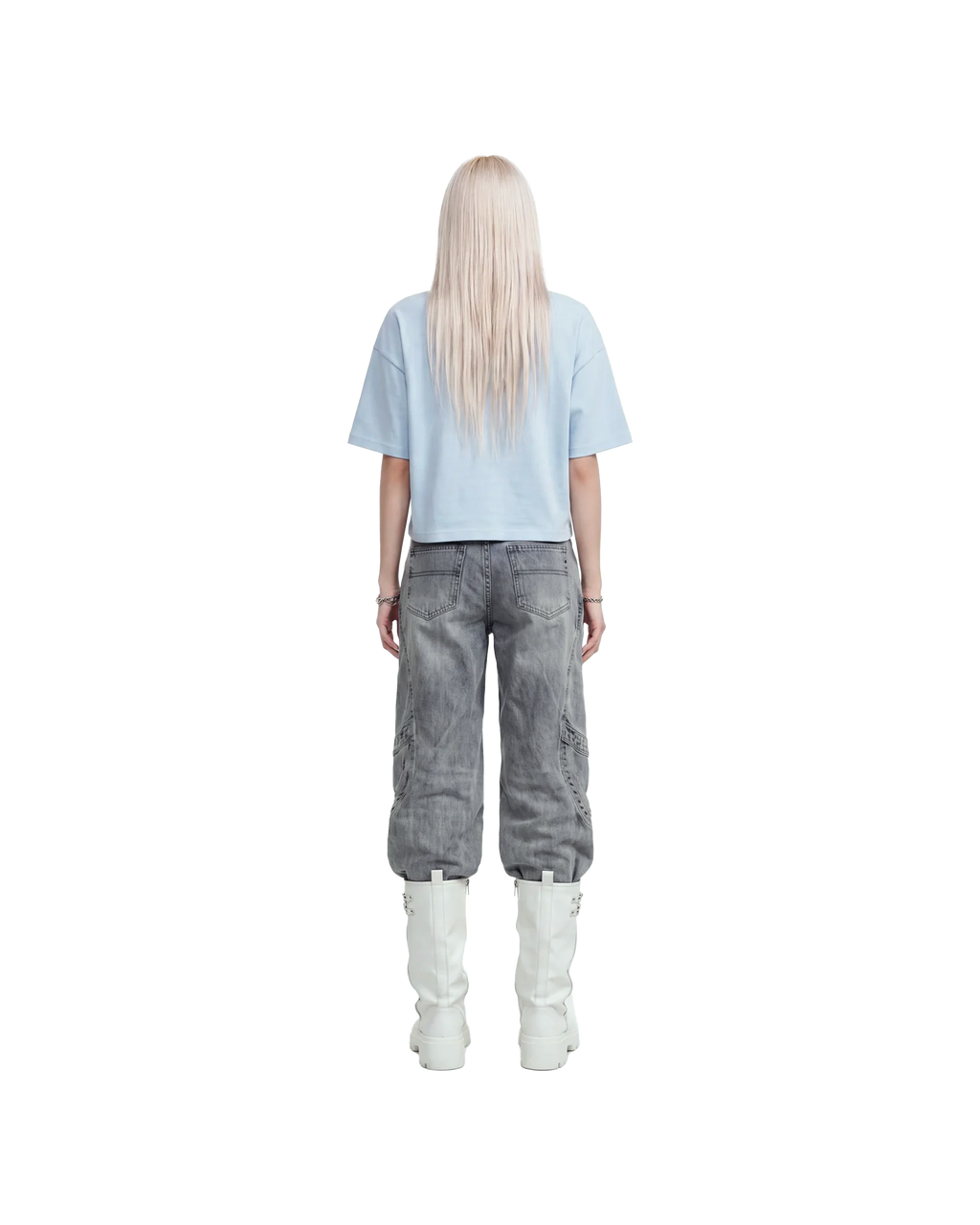 LIGHT BLUE ESSENTIAL '26 TEE