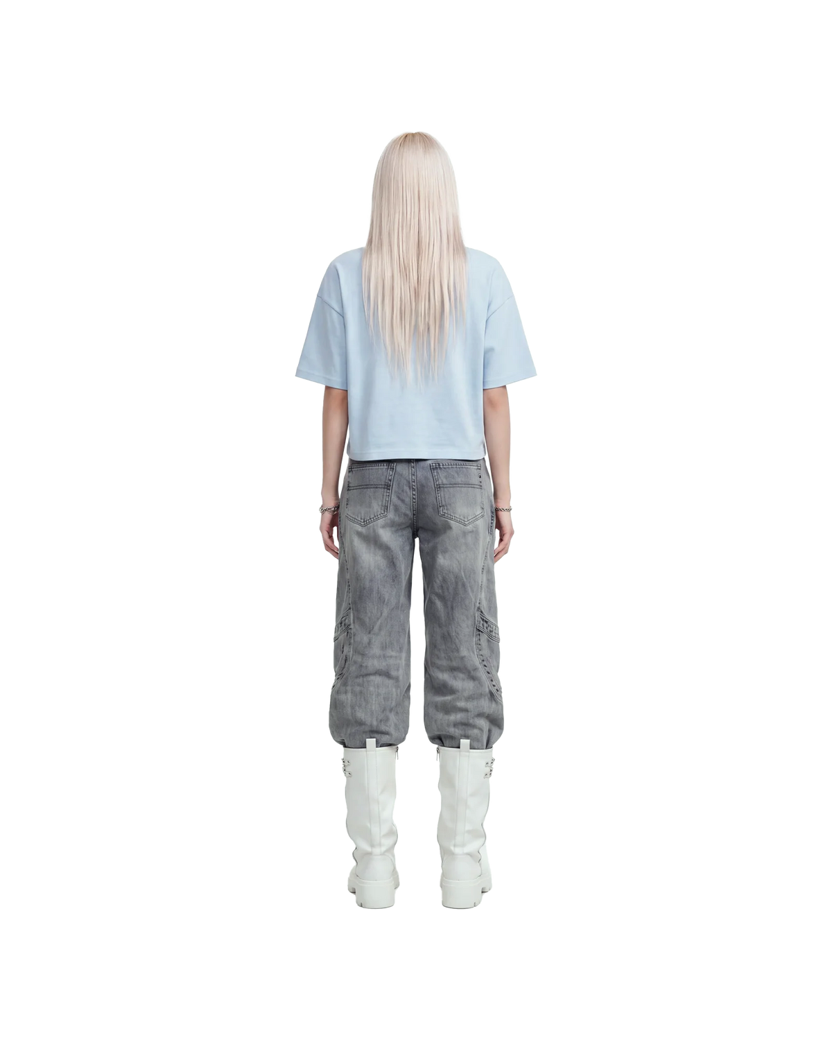 LIGHT BLUE ESSENTIAL '26 TEE