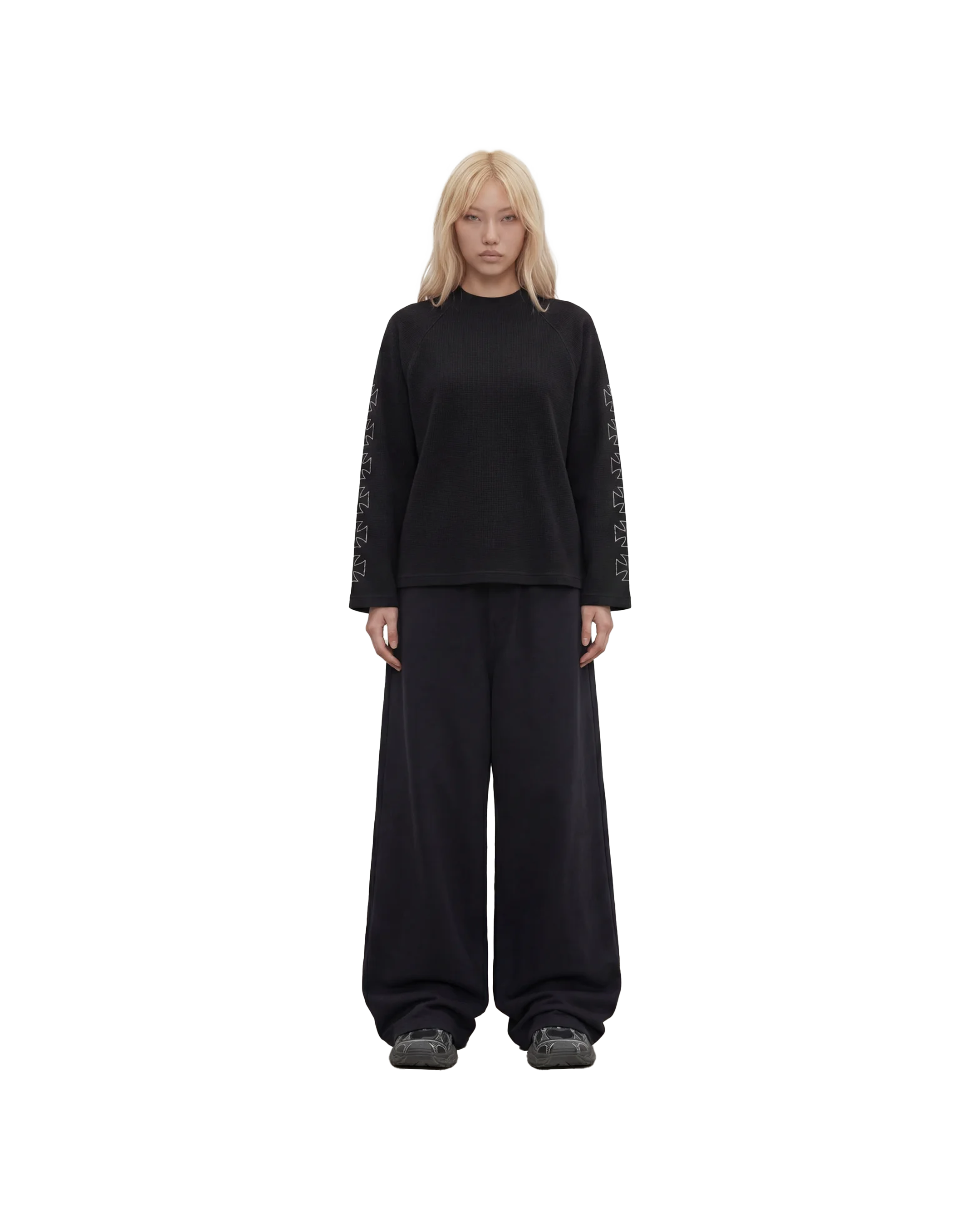 CROSSOVER RAGLAN SWEATSHIRT BLACK