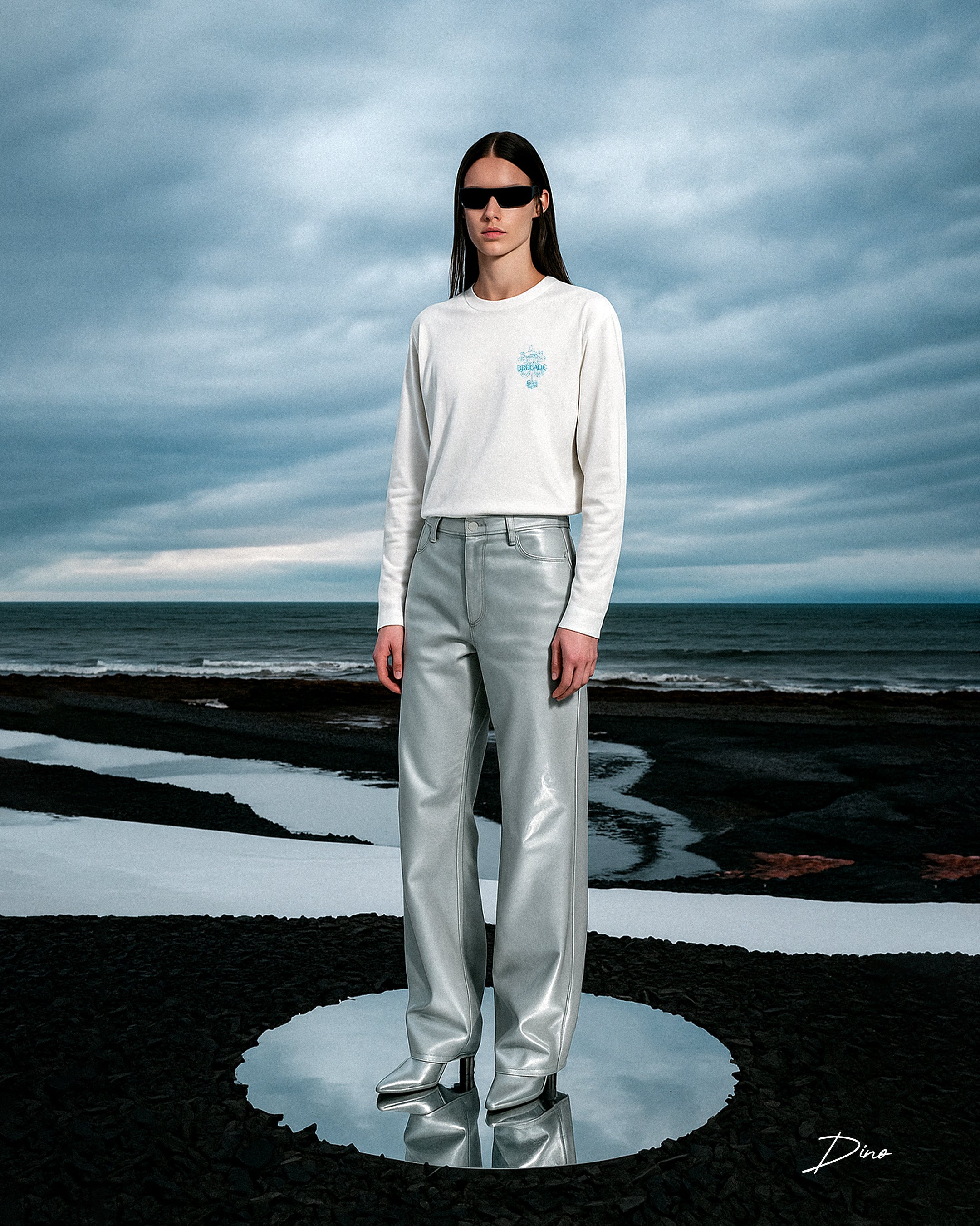 BROCADEISM WHITE SWEATSHIRT